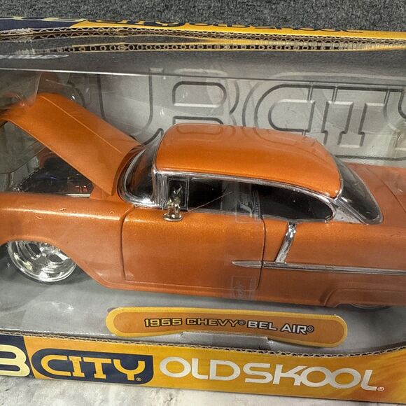 Jada Toys Dub City Old Skool (ORANGE) 1955 Chevy Bel Air 1:24 Diecast NEW - Picture 2 of 8